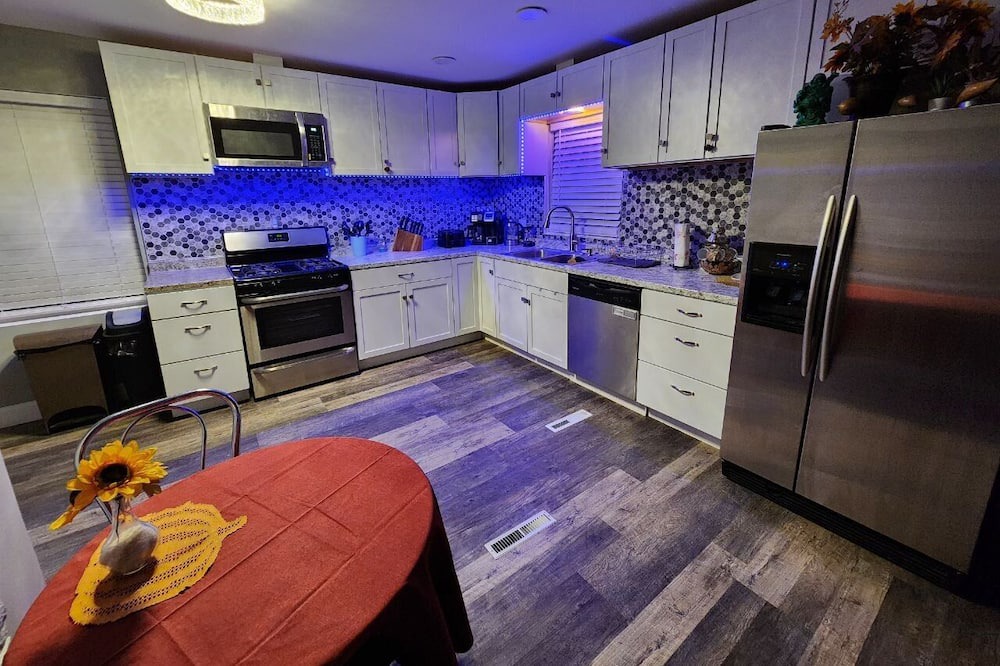 Photo of Kitchen in Orange Prairie