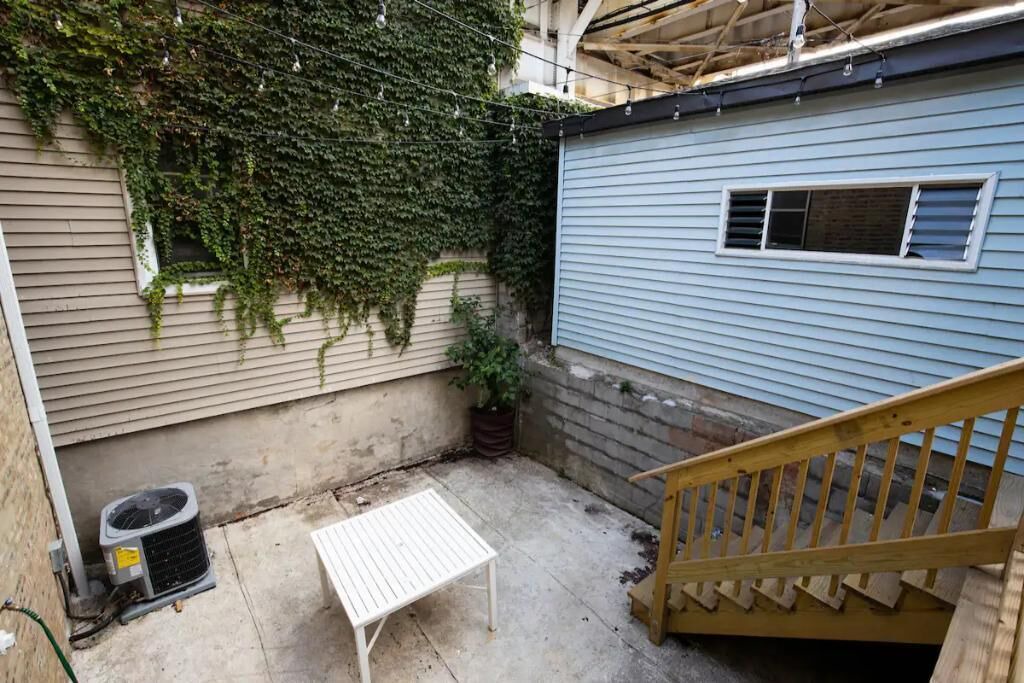 Photo of Outdoor in Lower West Side