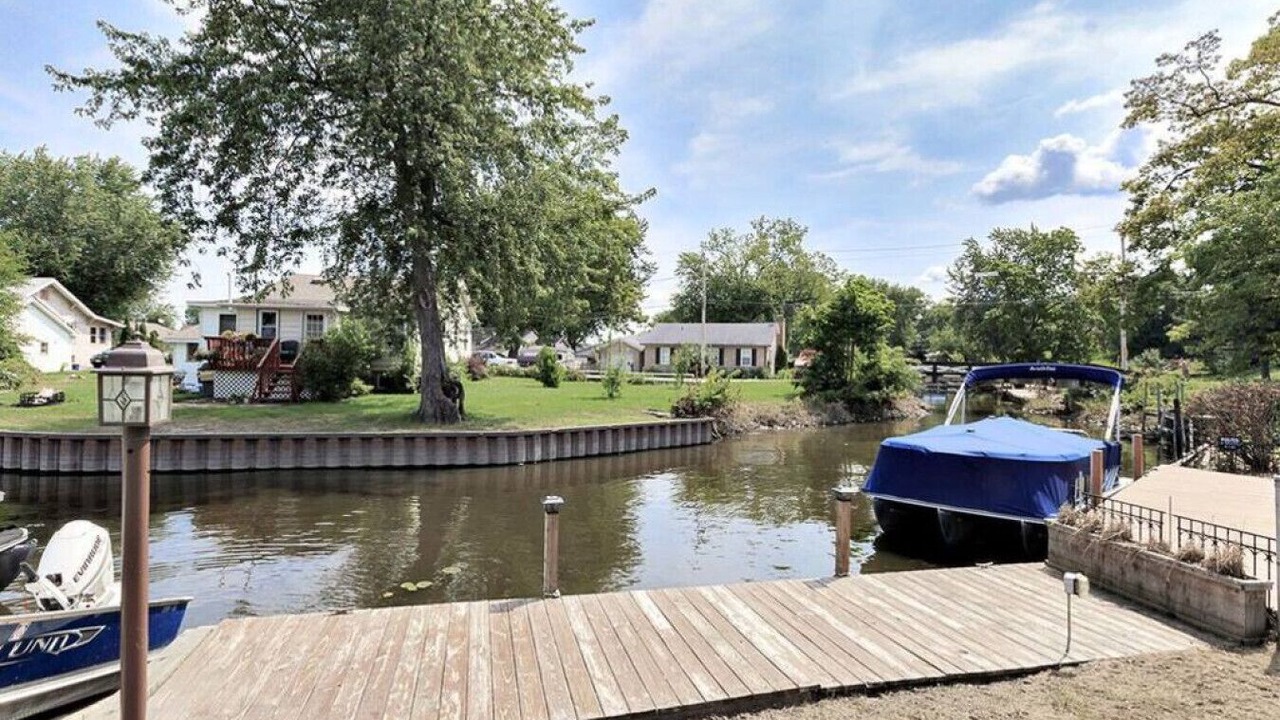 Photo of Outdoor in Fox Lake