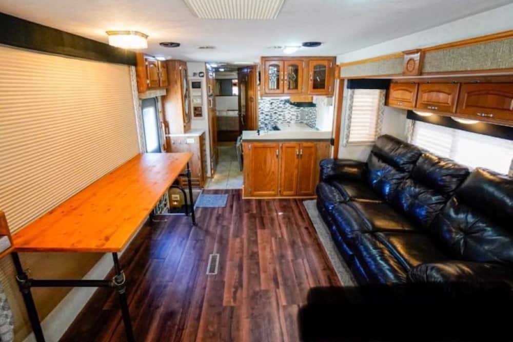 Photo of Livingroom in Herod