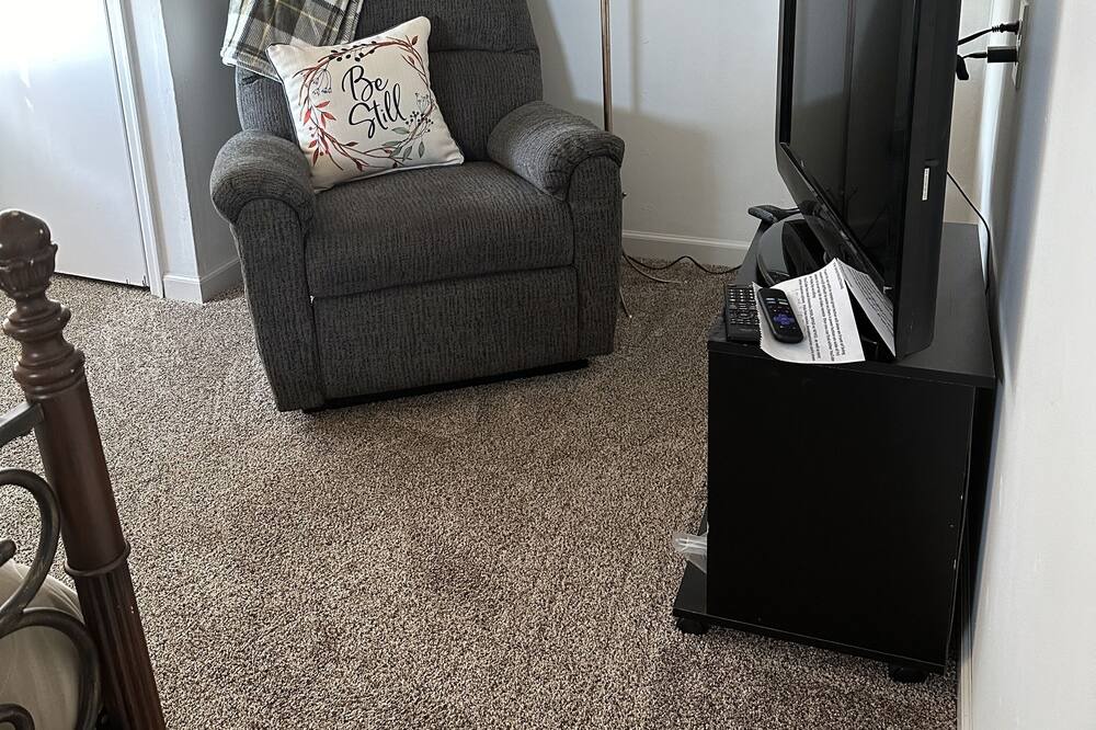 Photo of Livingroom in Equality