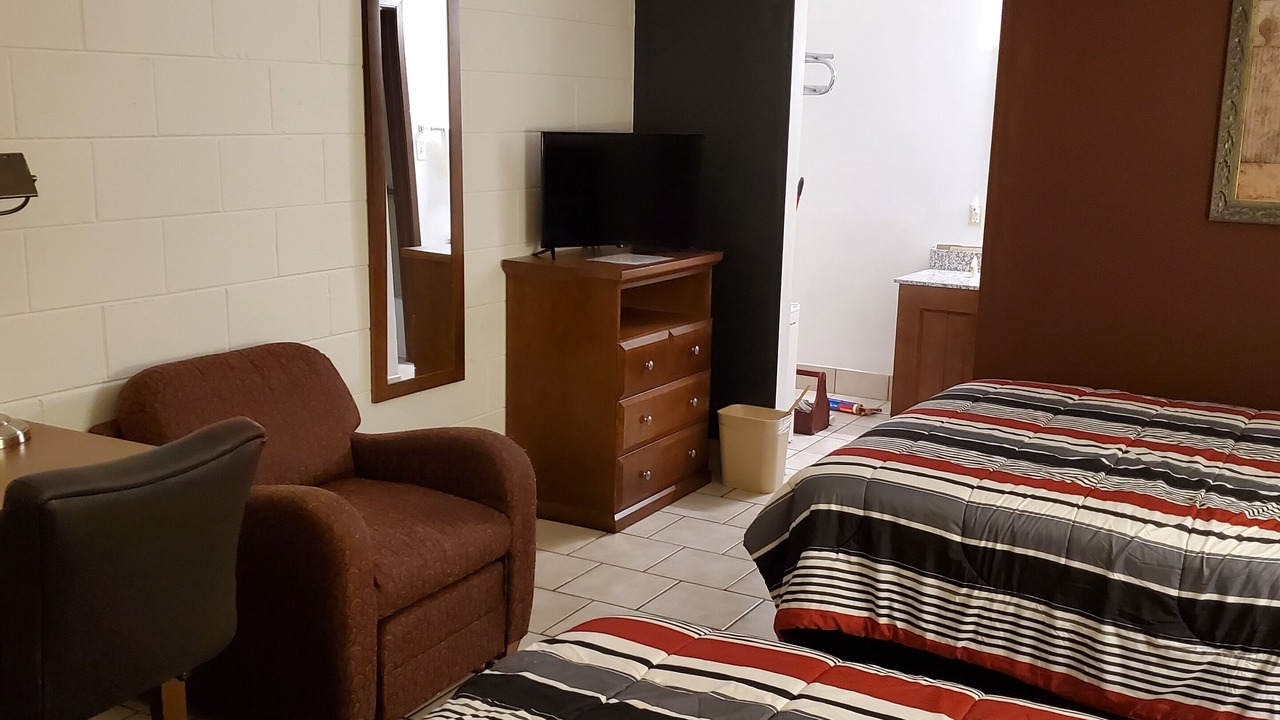 Photo of Bedroom in Pocahontas