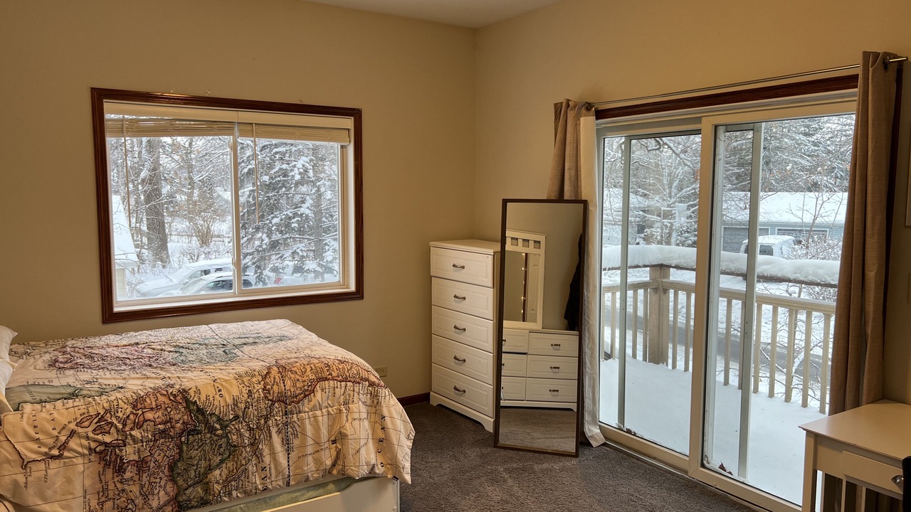 Photo of Bedroom in Mundelein