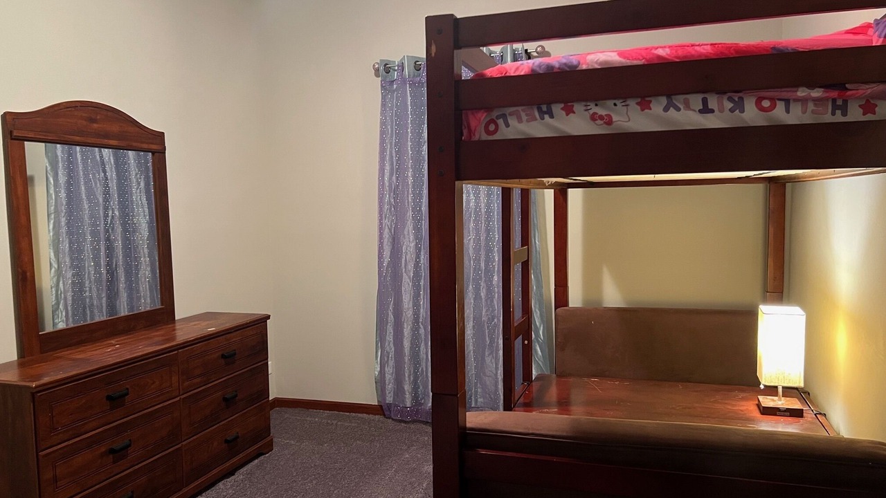 Photo of Bedroom in Mundelein
