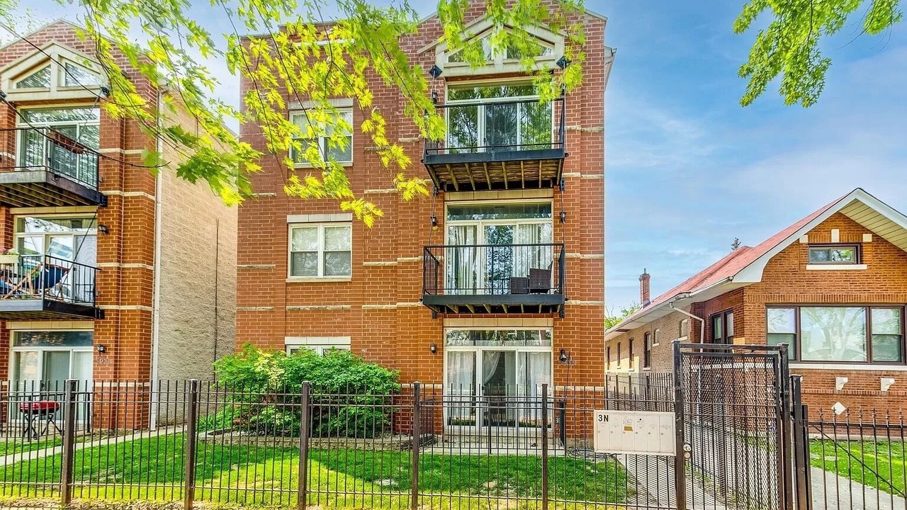 Photo of Outdoor in Oak Park