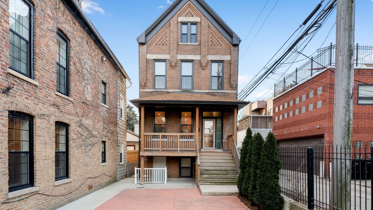 Photo of Outdoor in Bucktown