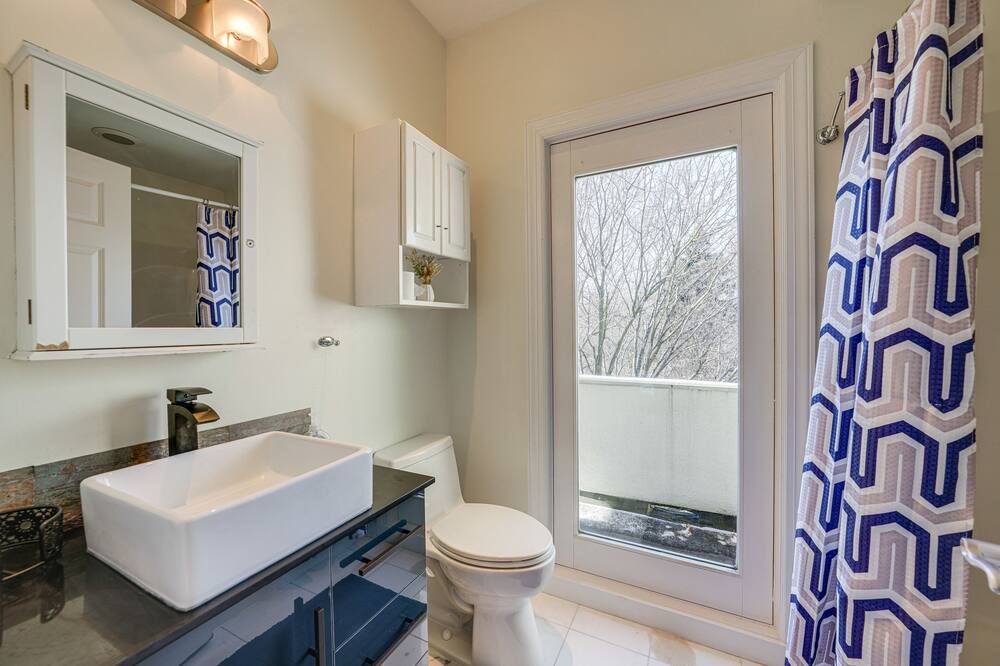 Photo of Bathroom in Mokena