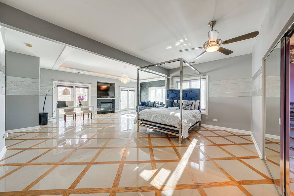 Photo of Livingroom in Mokena
