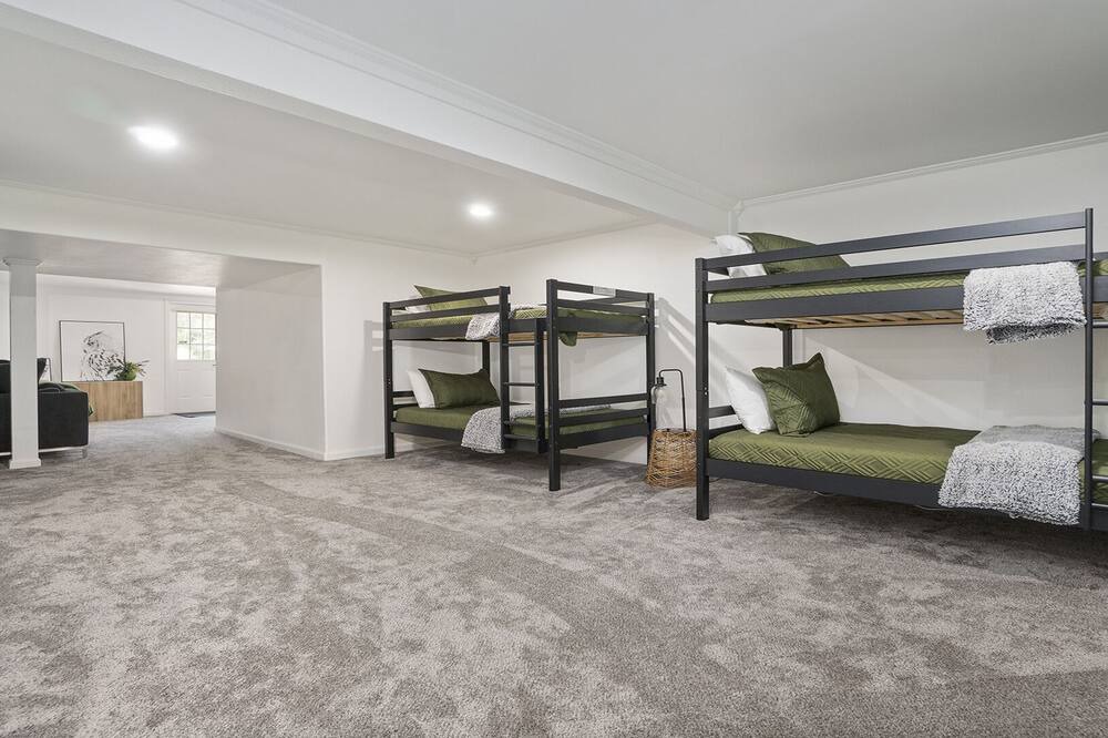 Photo of Bedroom in Dixon
