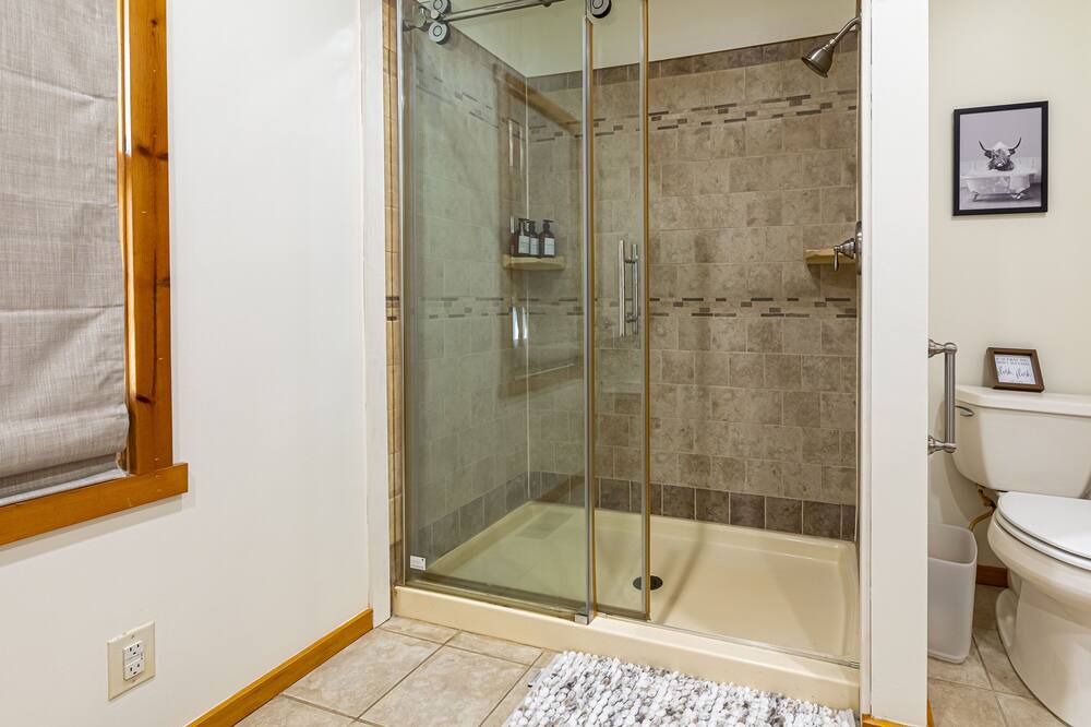 Photo of Bathroom in Carbondale