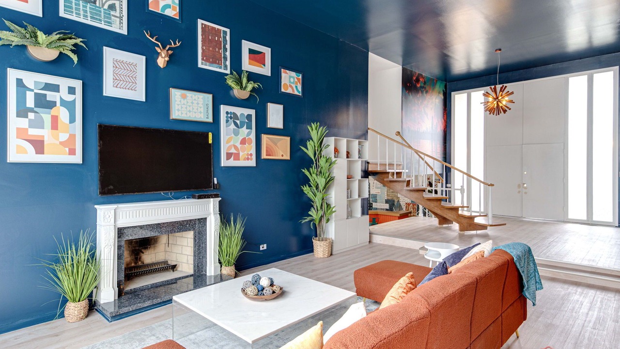 Photo of Livingroom in Highland Park