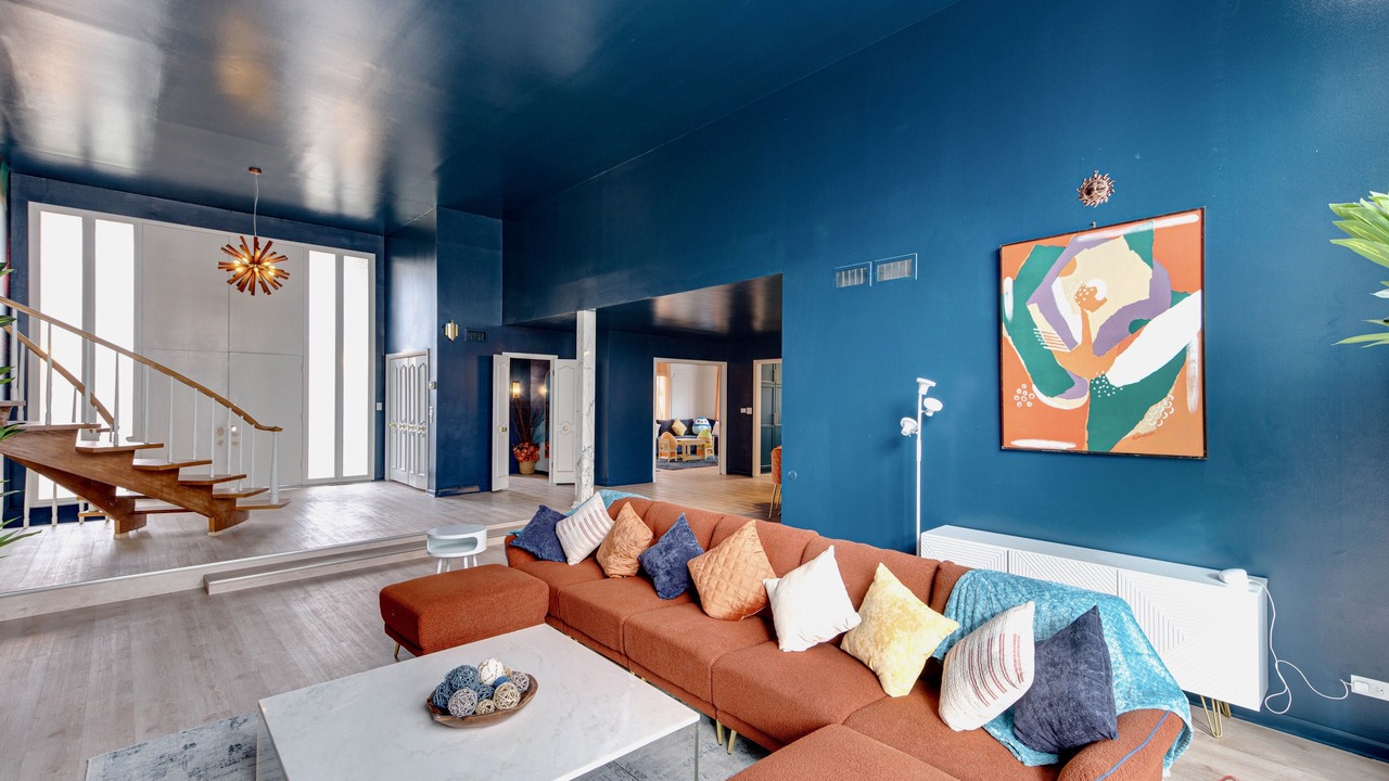 Photo of Livingroom in Highland Park