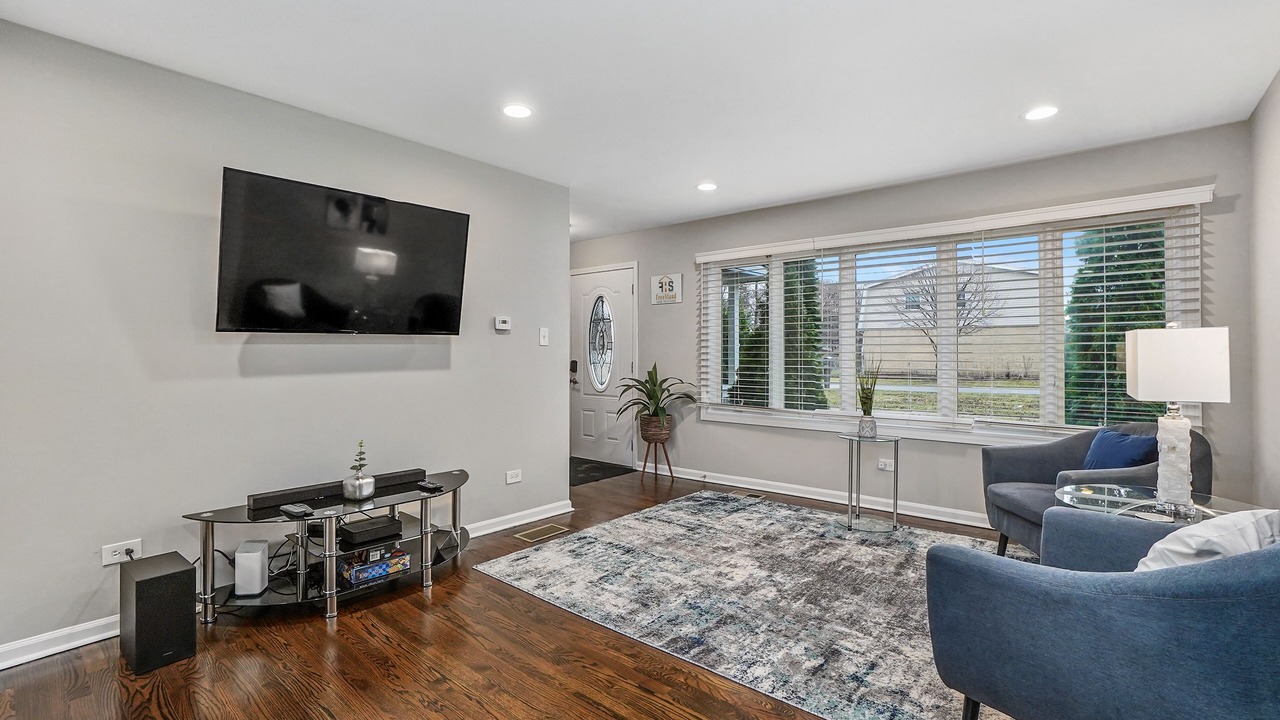 Photo of Livingroom in Flossmoor