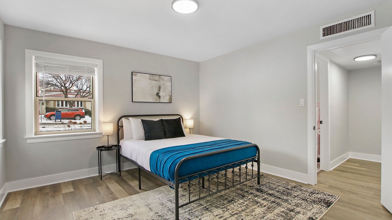 Photo of Bedroom in Skokie