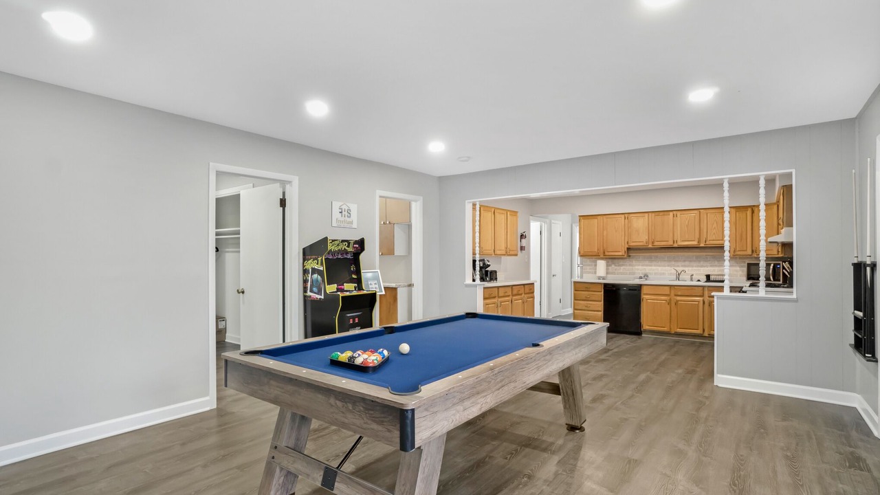 Photo of Bedroom in Elk Grove Village