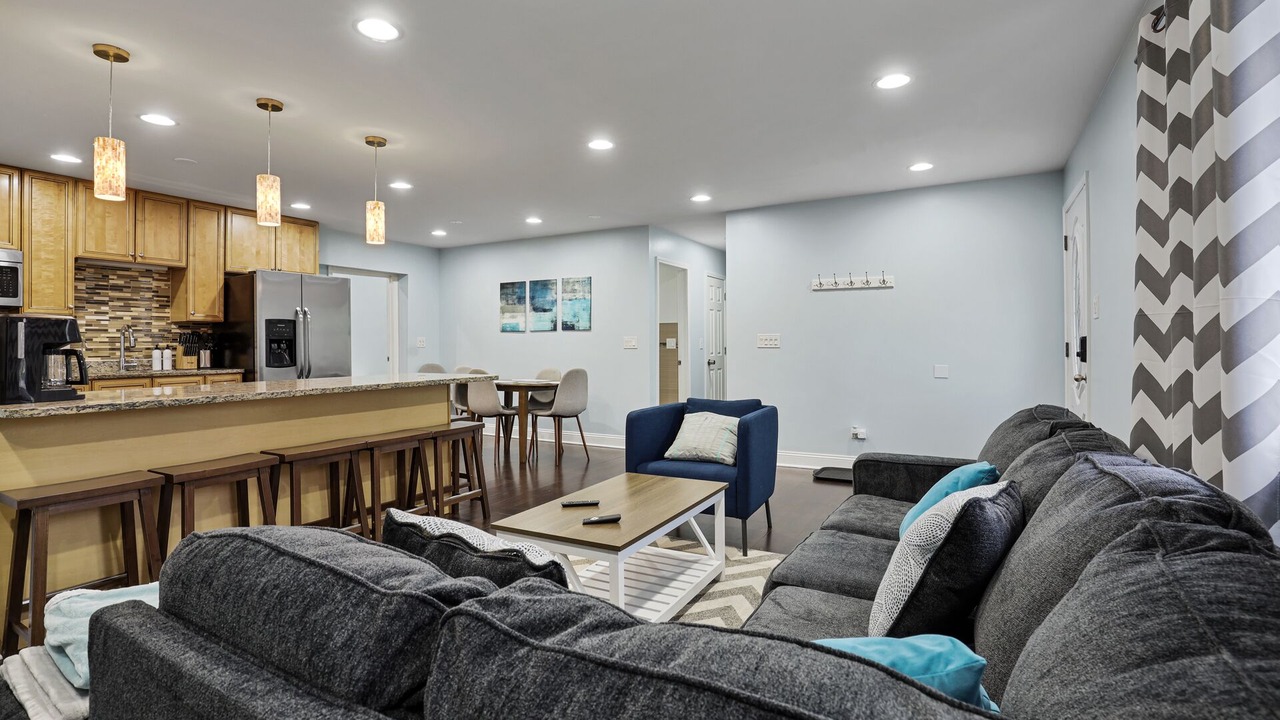Photo of Livingroom in Roselle