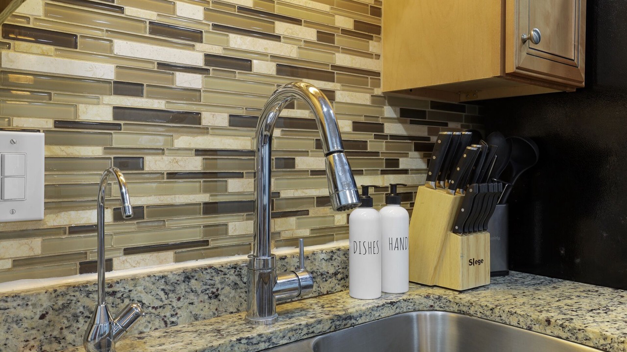 Photo of Kitchen in Roselle
