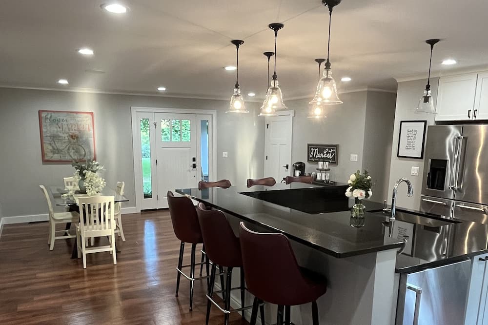 Photo of Kitchen in Winthrop Harbor