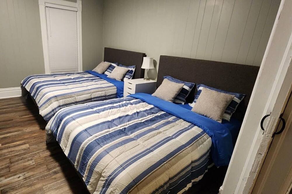 Photo of Bedroom in Algonquin