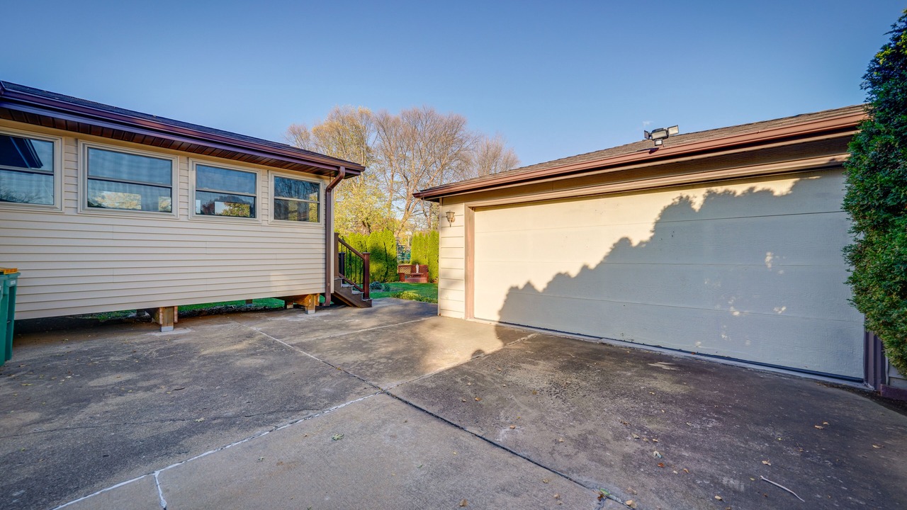 Photo of Outdoor in Streator