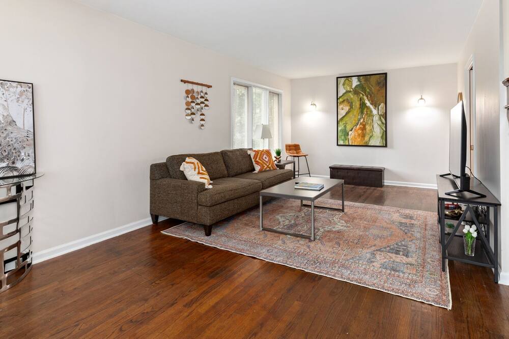 Photo of Livingroom in Lake Forest