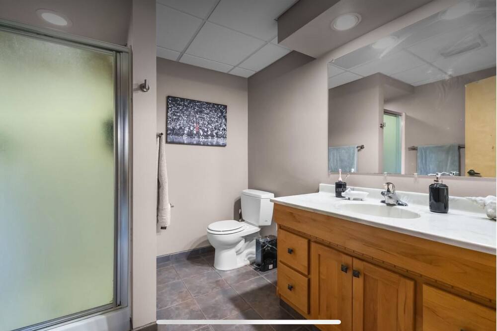 Photo of Bathroom in Buffalo Grove
