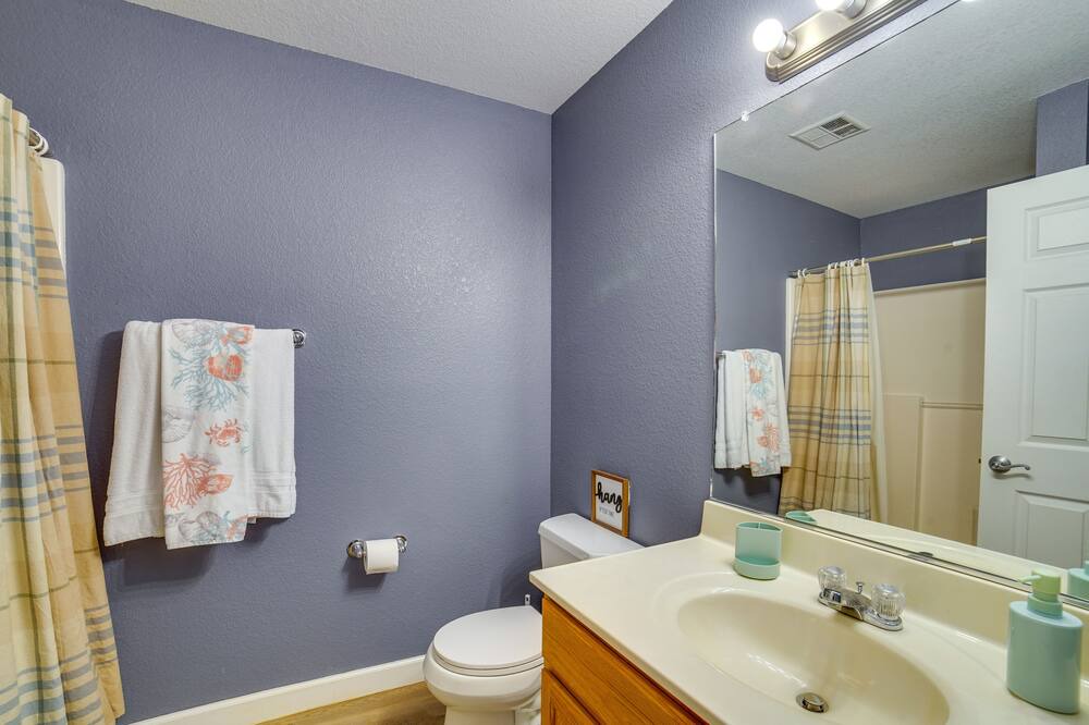 Photo of Bathroom in Champaign