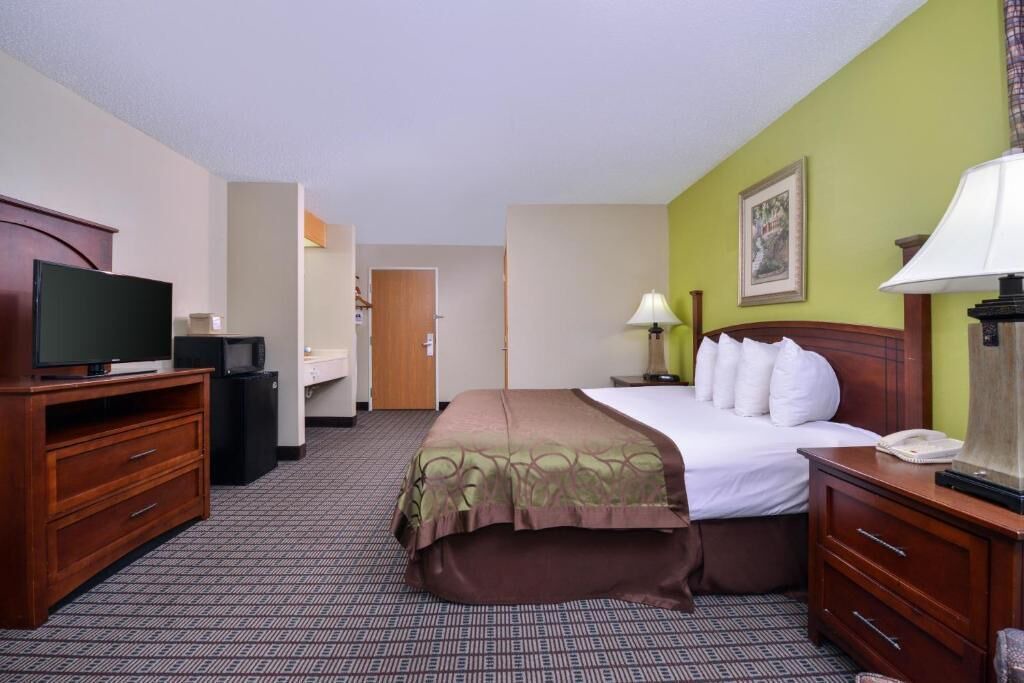 Photo of Bedroom in Geneseo