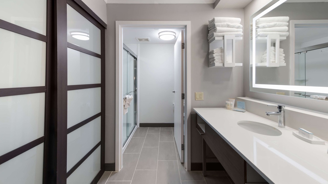 Photo of Bathroom in Hoffman Estates