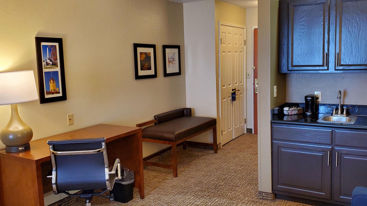 Photo of Bedroom in Forsyth