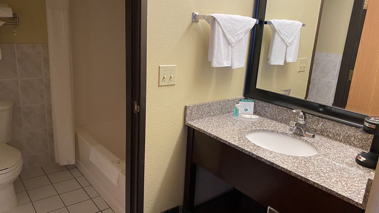 Photo of Bathroom in Bolingbrook