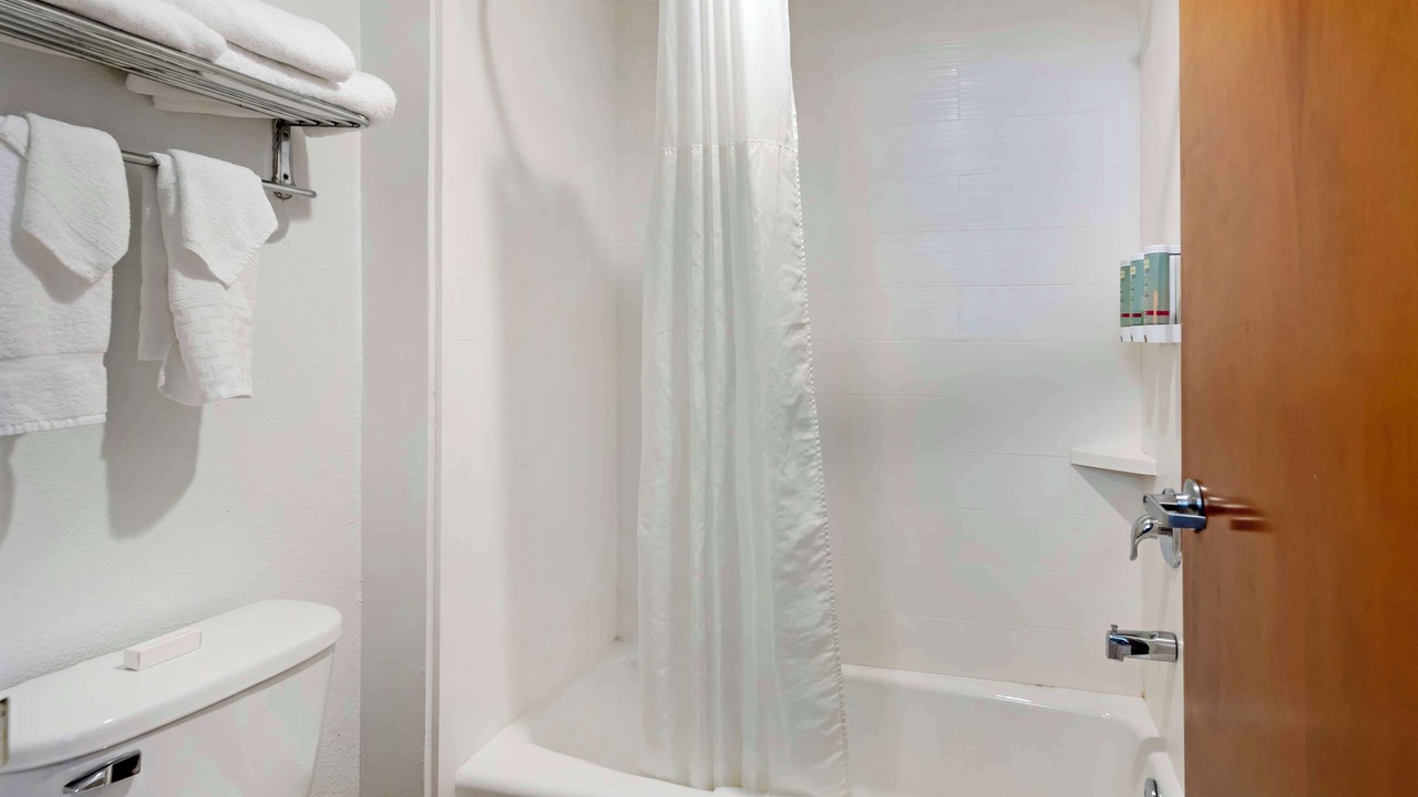 Photo of Bathroom in Des Plaines