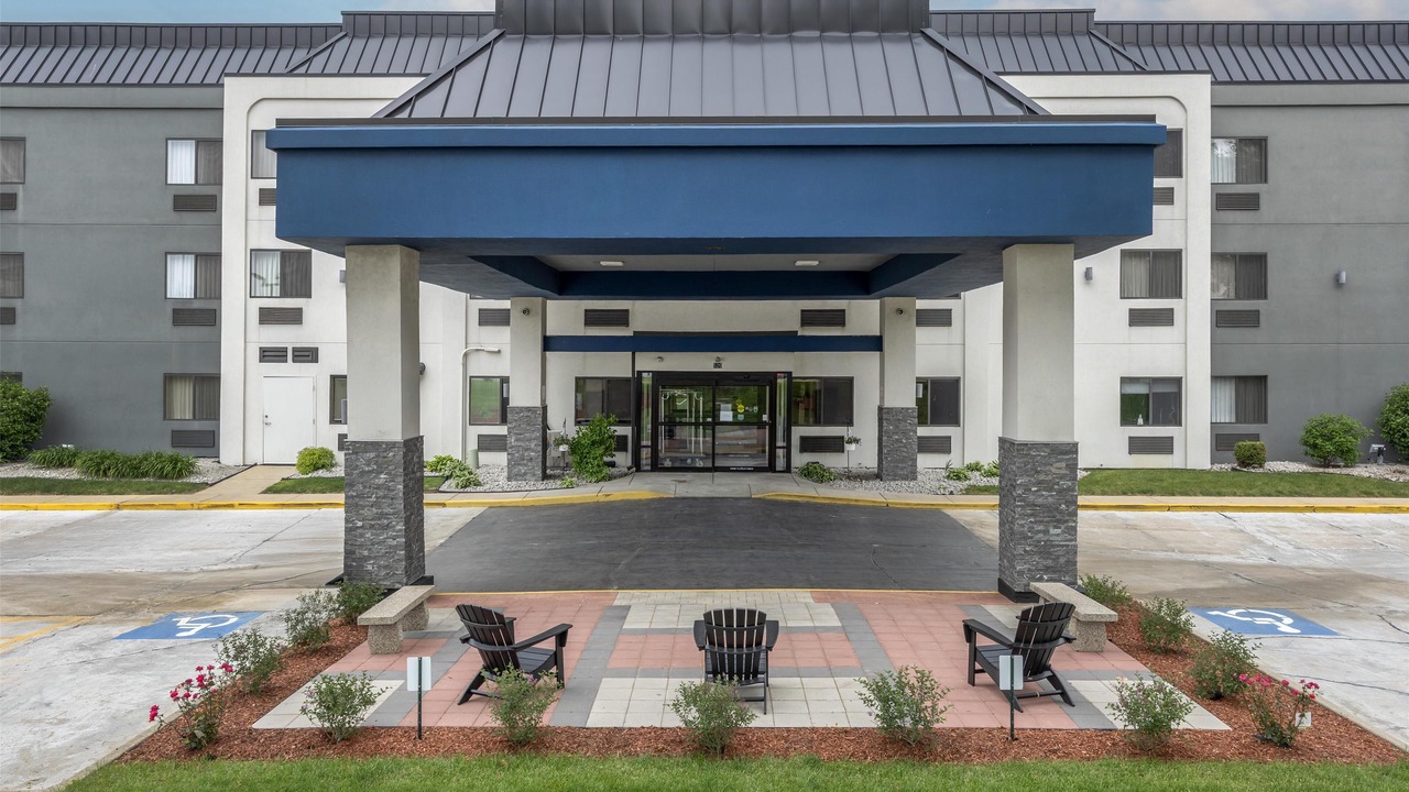 Photo of Outdoor in Bolingbrook
