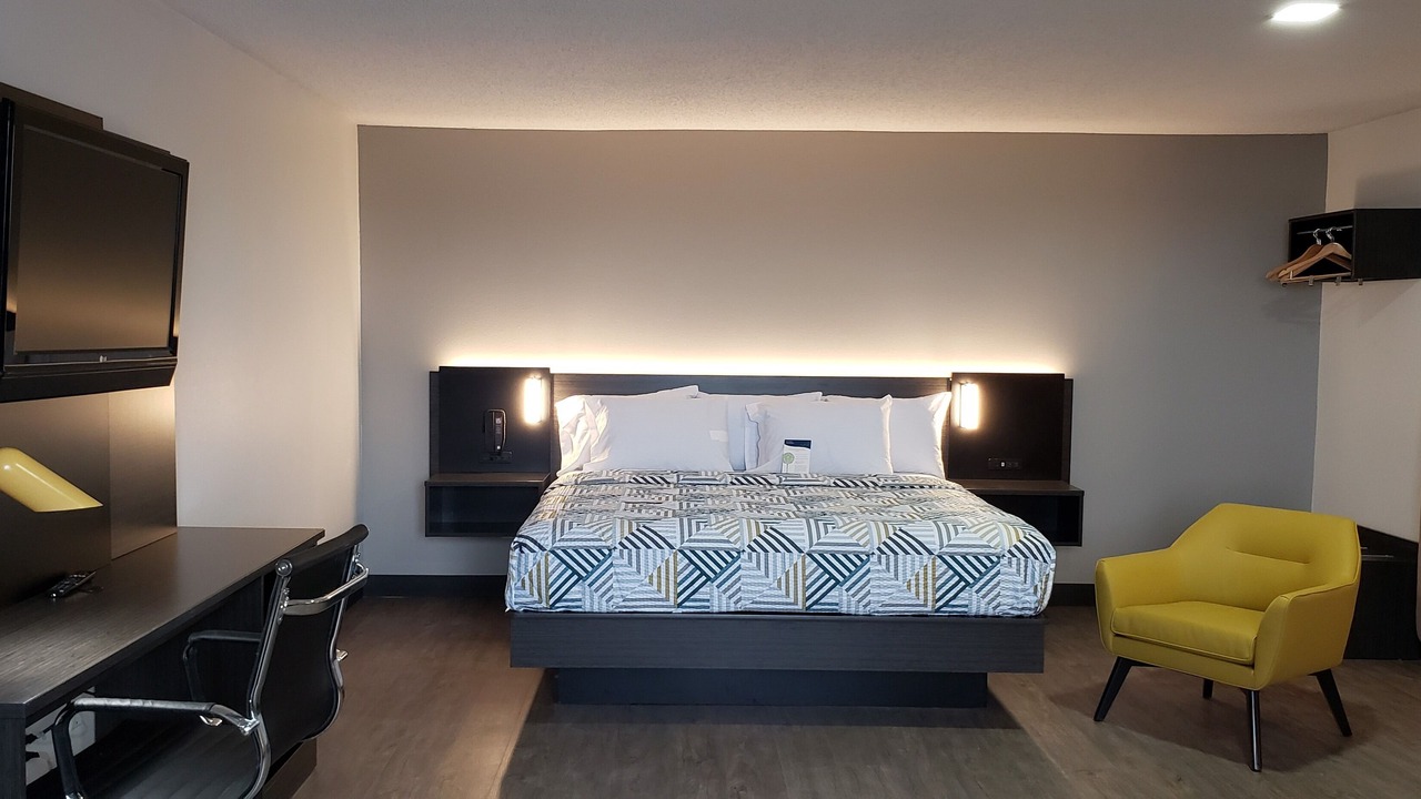Photo of Bedroom in Kewanee