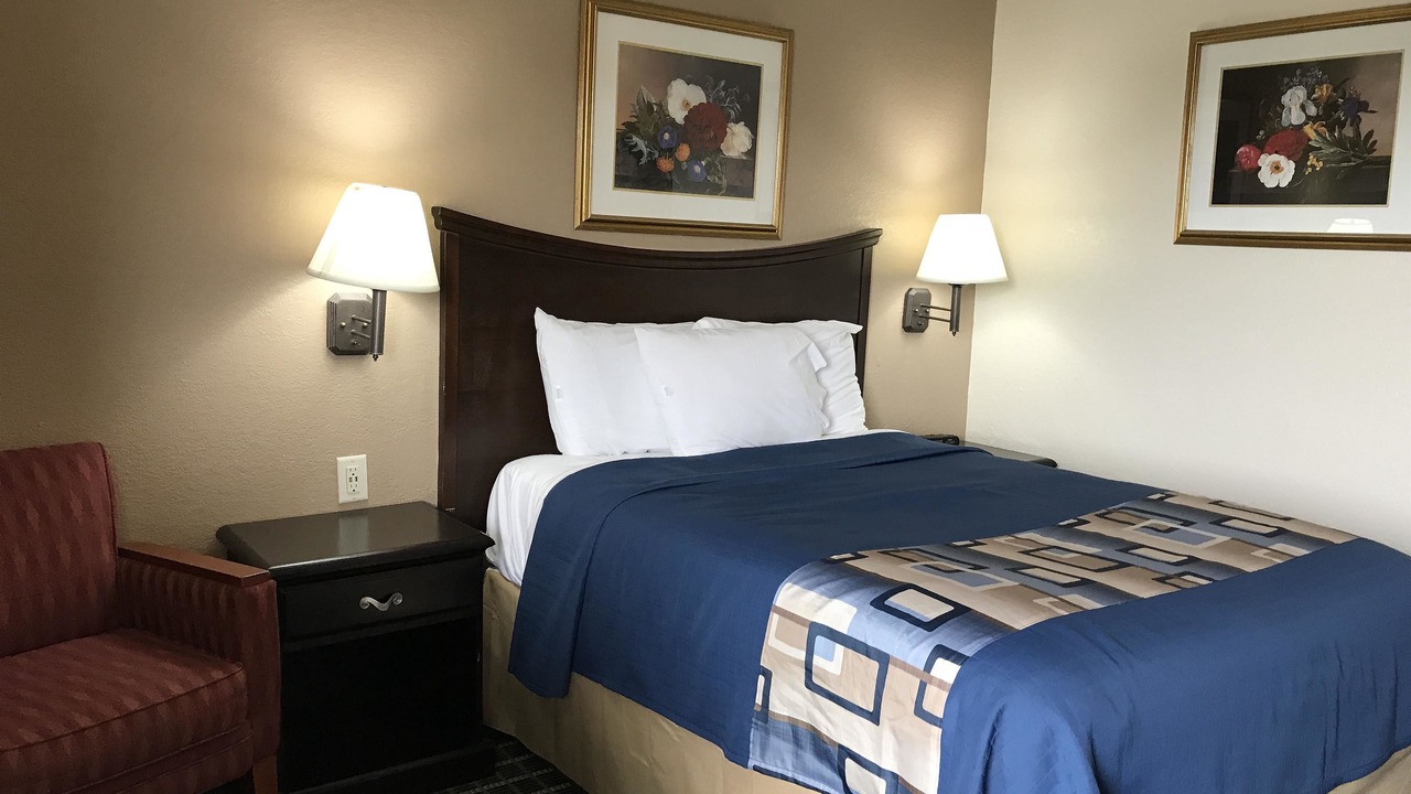 Photo of Bedroom in Mount Vernon