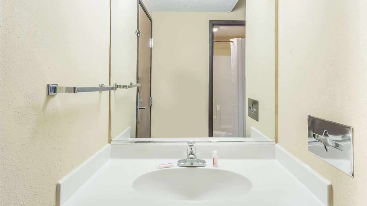 Photo of Bathroom in Ottawa