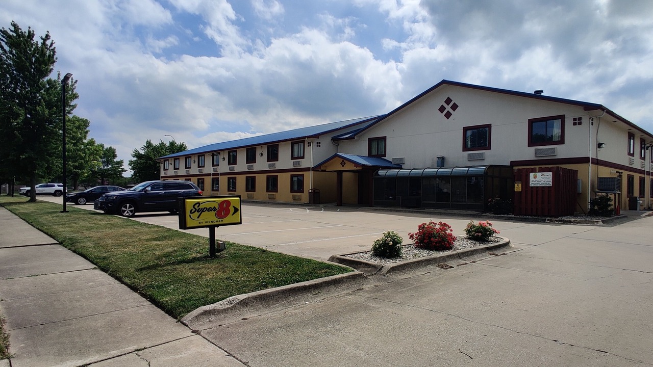 Photo of Outdoor in Champaign