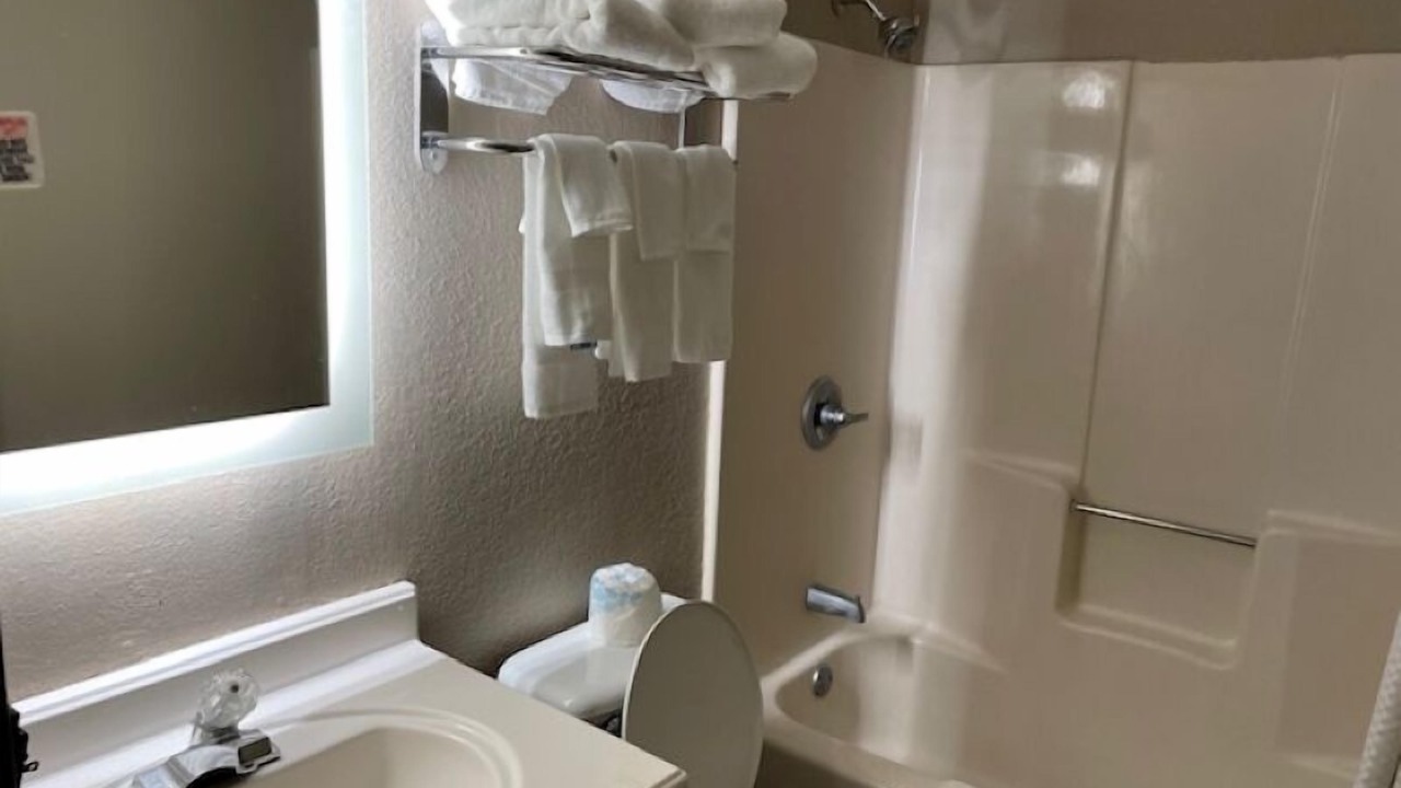 Photo of Bathroom in Alton