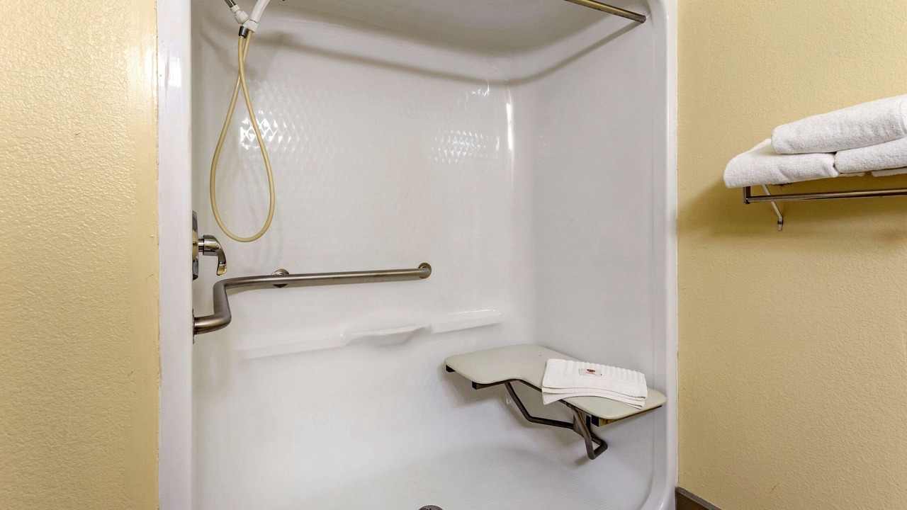 Photo of Bathroom in North Aurora