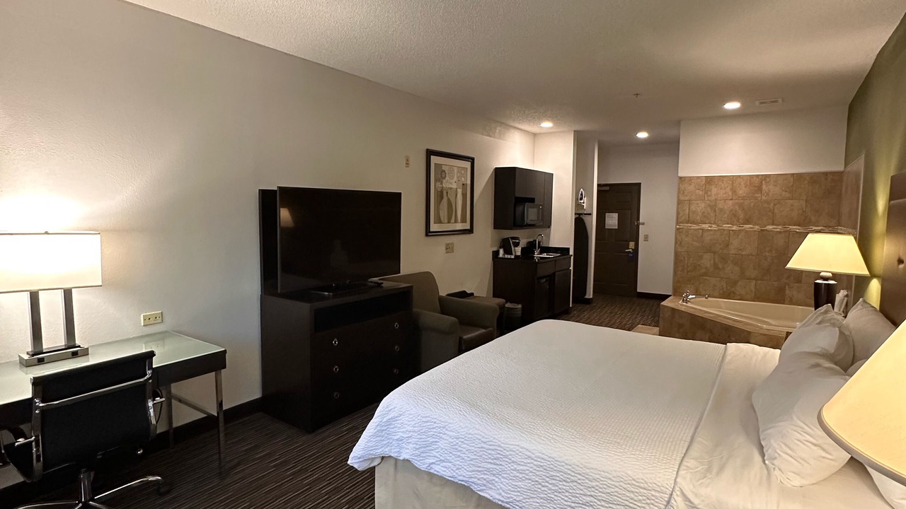 Photo of Bedroom in Riverwoods