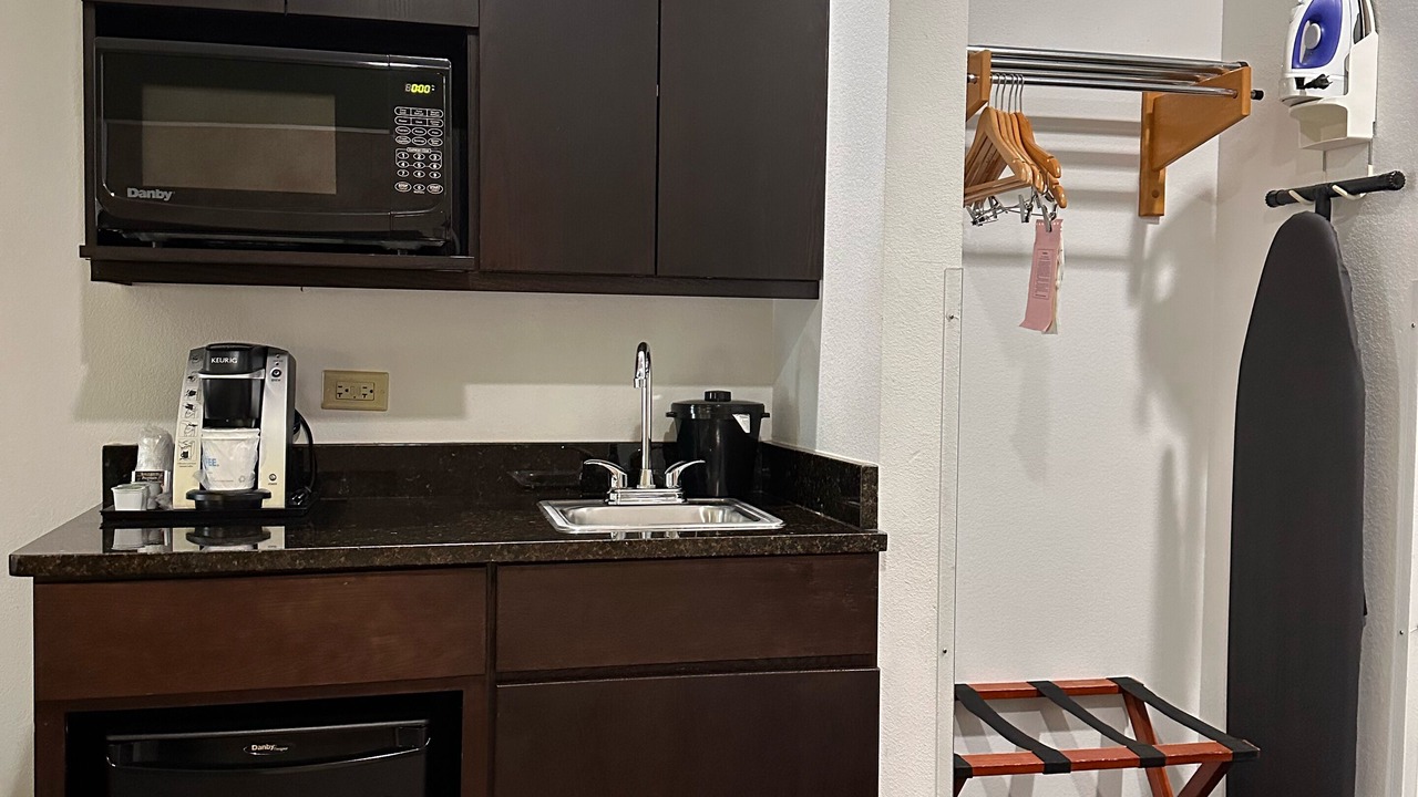 Photo of Bedroom in Riverwoods