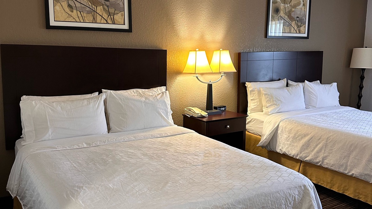 Photo of Bedroom in Riverwoods
