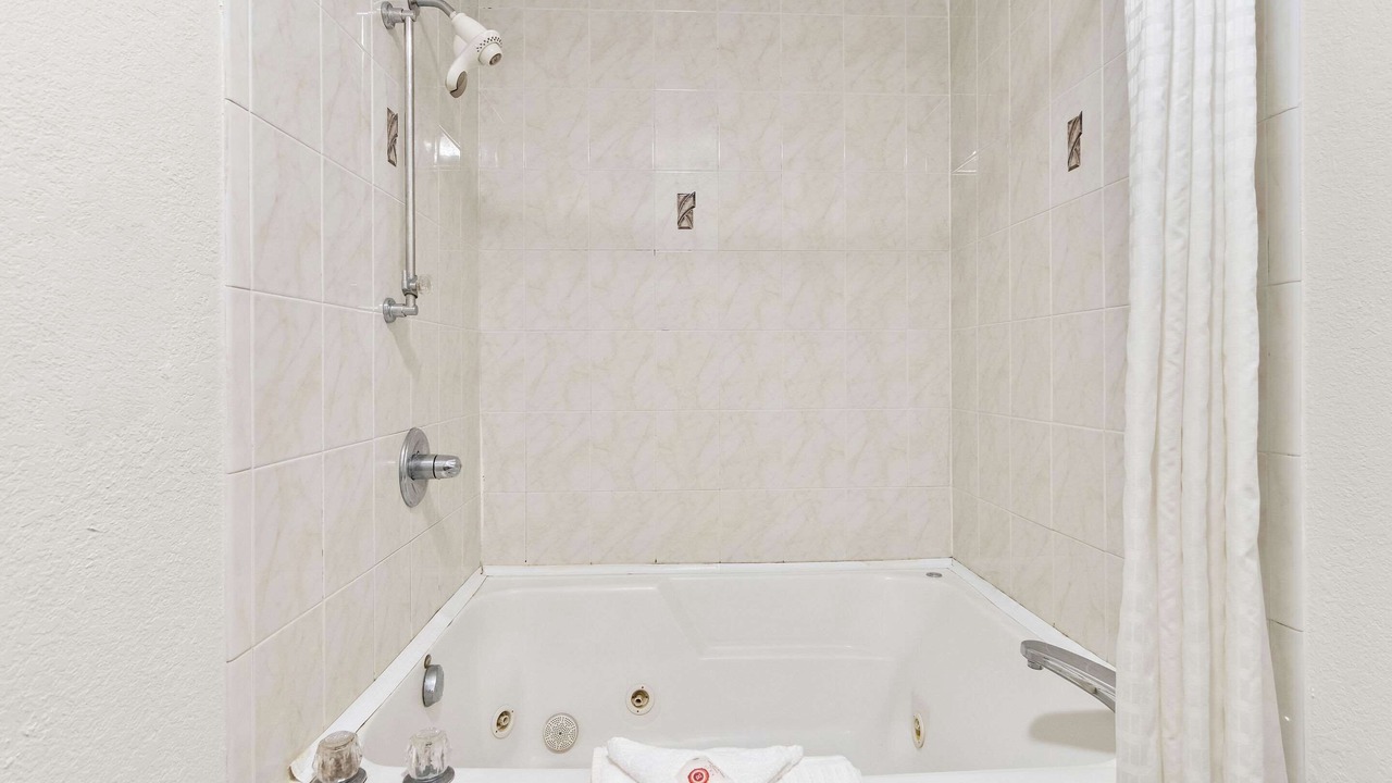 Photo of Bedroom in Joliet