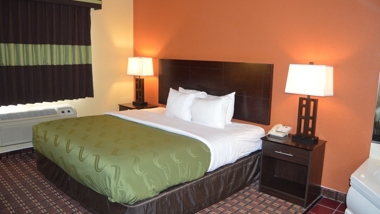 Photo of Bedroom in O'Fallon