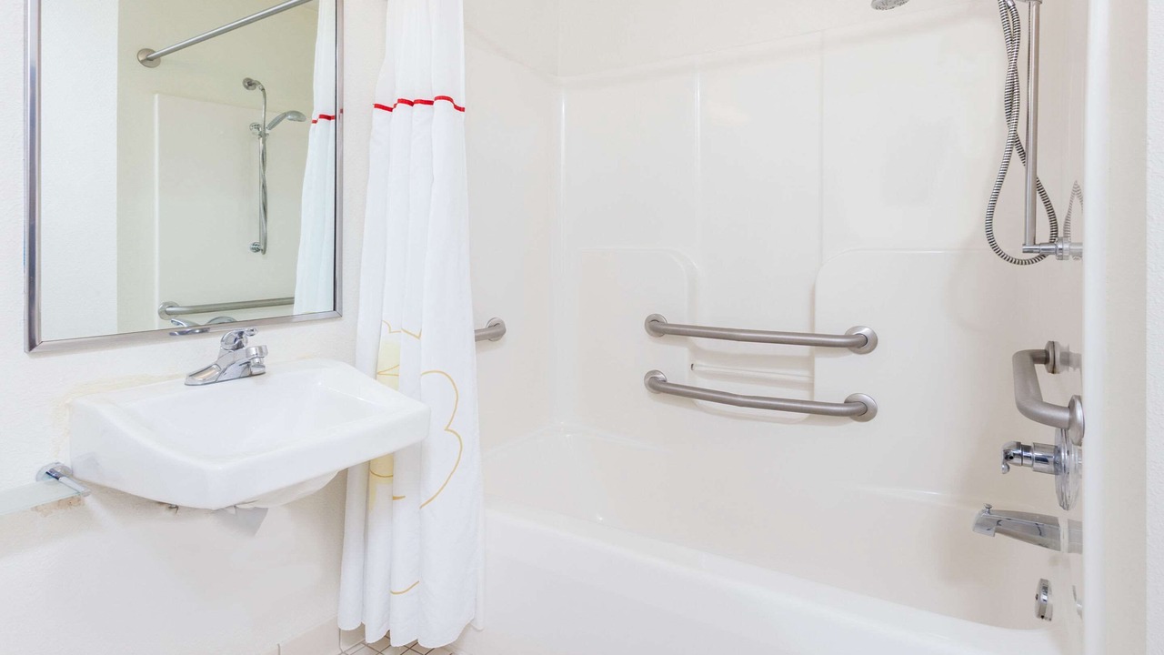 Photo of Bathroom in Wheeling