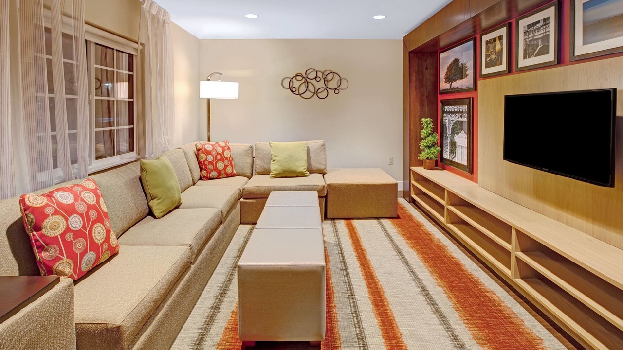 Photo of Livingroom in Wheeling