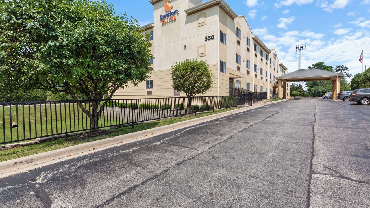 Photo of Outdoor in Lombard
