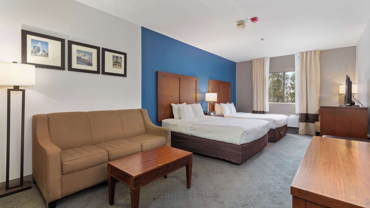 Photo of Bedroom in Lombard