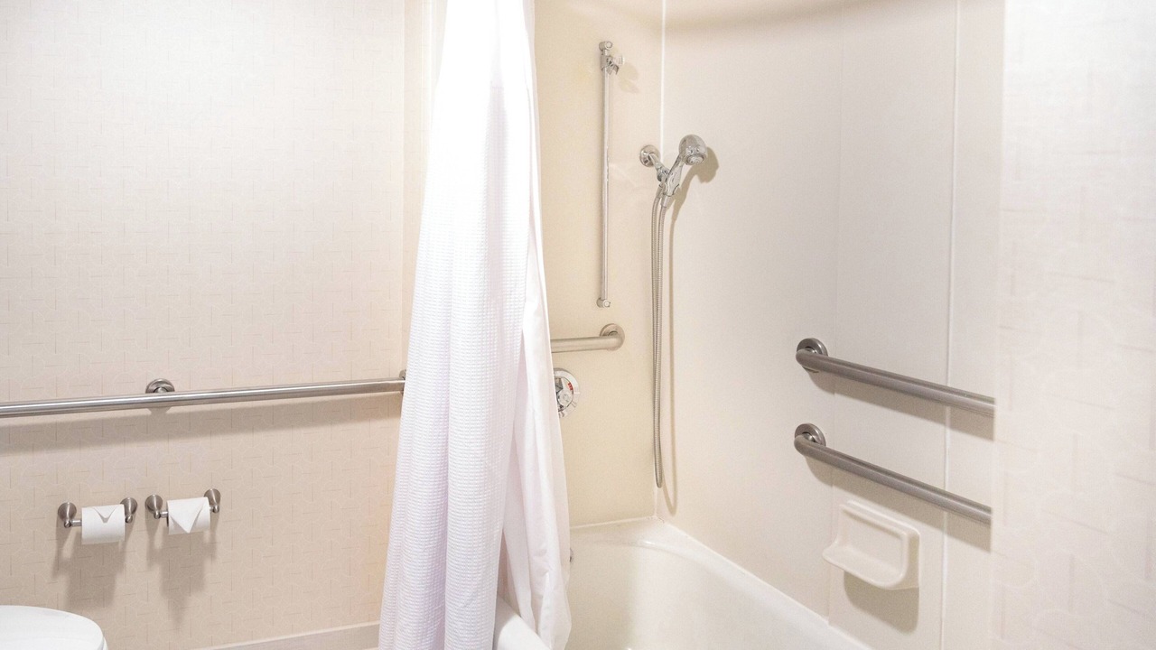 Photo of Bathroom in Elmhurst