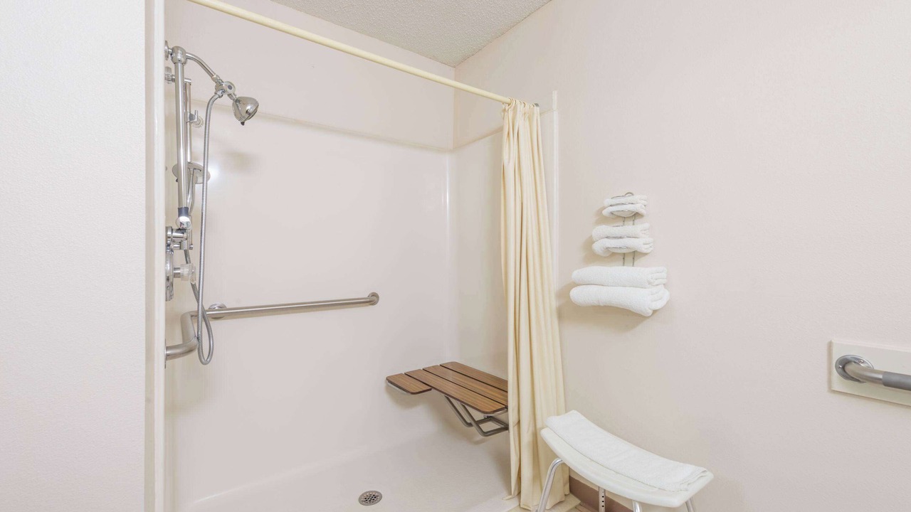 Photo of Bedroom in Jerseyville